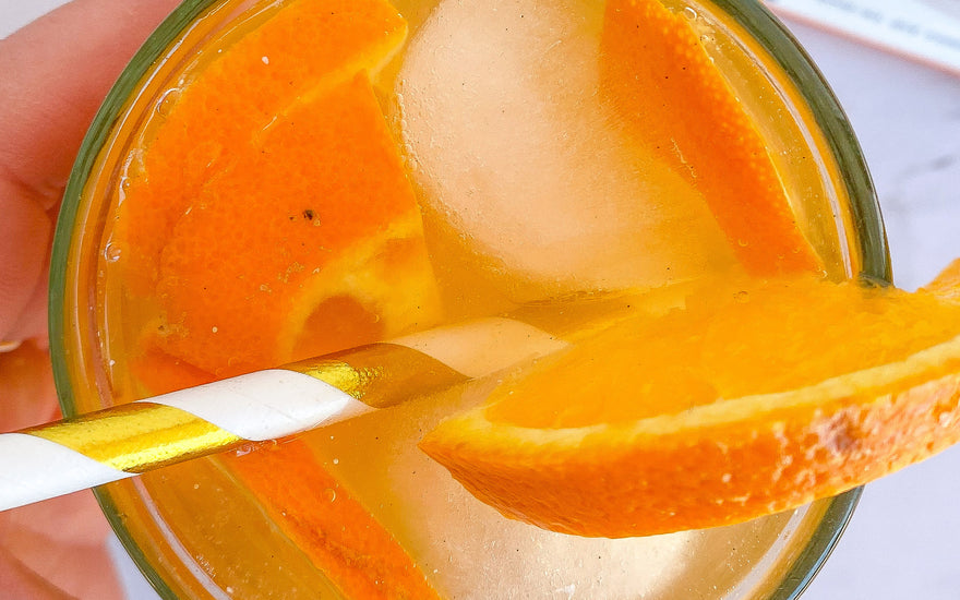 FIZZY CITRUS GINGER BOURBON COCKTAIL